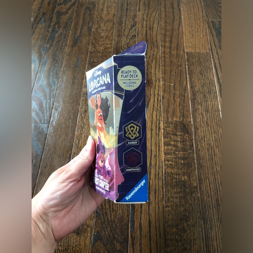 *NEW!* Ravensburger x Disney Lorcana 1st Chapter Starter Deck - Amber & Amethyst - Picture 2 of 5